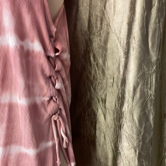 American Eagle Soft & Sexy Rib Tank - Picture 2 of 8